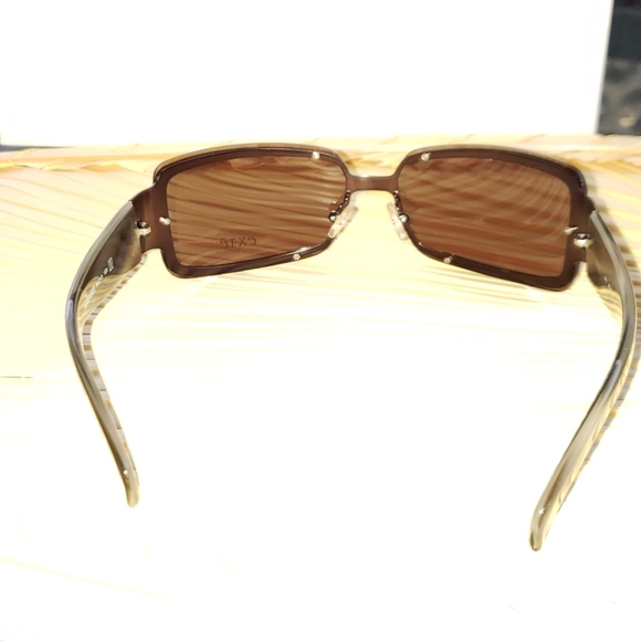 🕶 Exte sunglasses with case - Picture 8 of 10